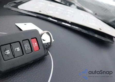 2017 Toyota Rav4 Se из США, поврежденный, VIN 2T3JFREV8HW617648